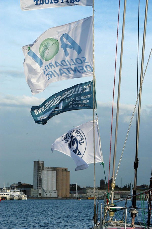 EVÈNEMENTIEL : Drapeaux (pavillons) à Saint-Malo