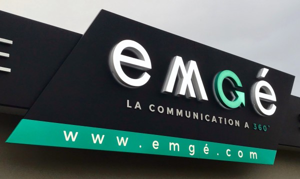 SIGNALÉTIQUE & ENSEIGNES : Enseigne lumineuse à Saint-Malo