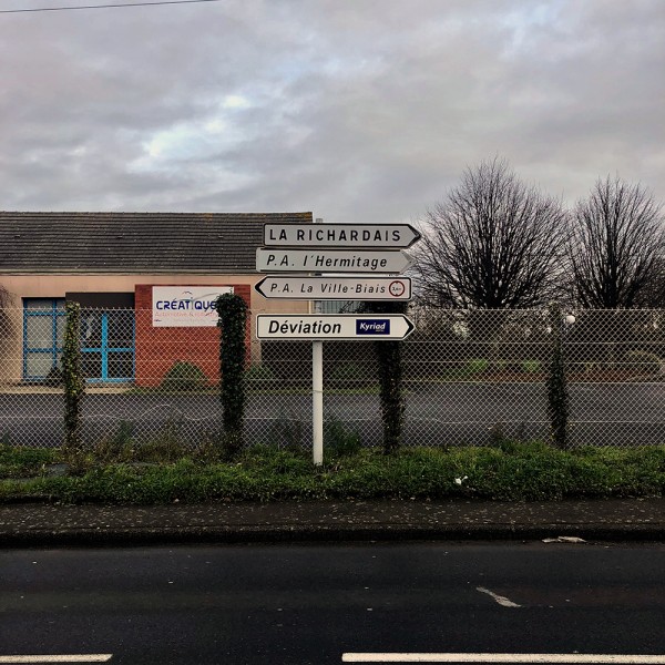 SIGNALÉTIQUE & ENSEIGNES : Signalétique Intérieure et extérieure à Saint-Malo